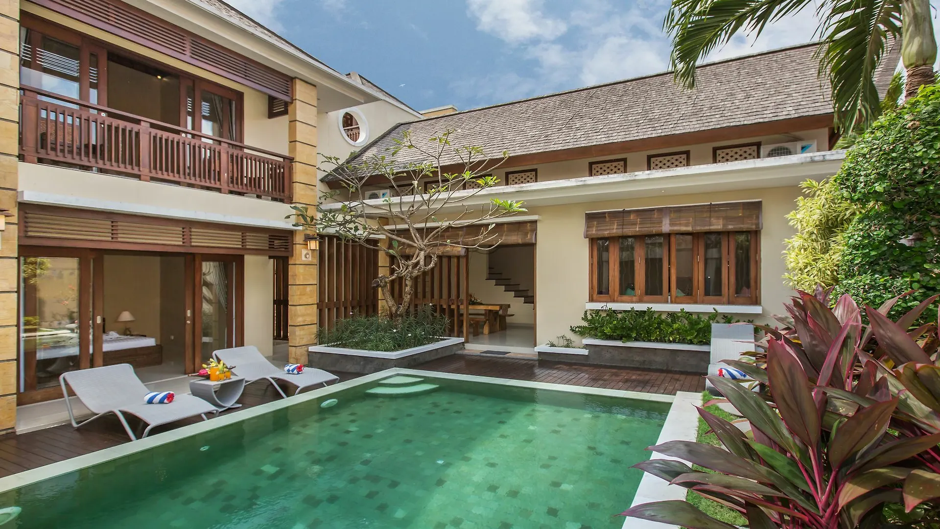 Hotel Dreamscape Bali Villa Managed By The Kunci